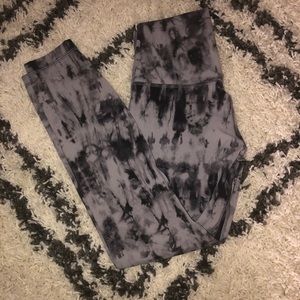 Lululemon Align HR Tye-Dye leggings 25” inseam.